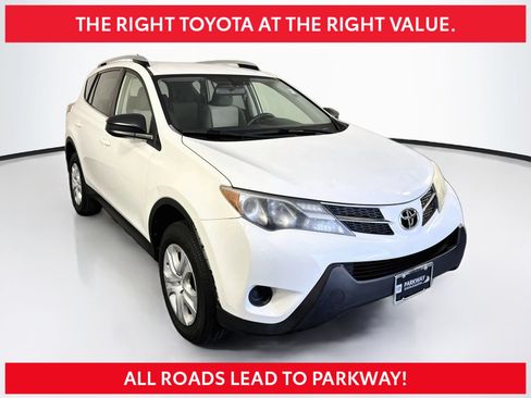 Used 2014 Toyota RAV4 LE AWD/4WD image 1