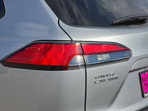 New 2026 Toyota Corolla Cross XLE image 35