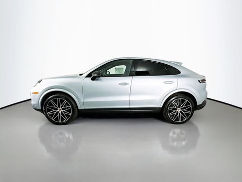 New 2026 Porsche Cayenne Coupe image 2