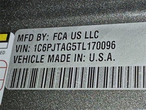 New 2026 Jeep Gladiator Sport image 17