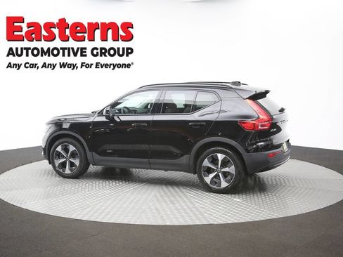 Used 2023 Volvo XC40 B4 Ultimate FWD image 56