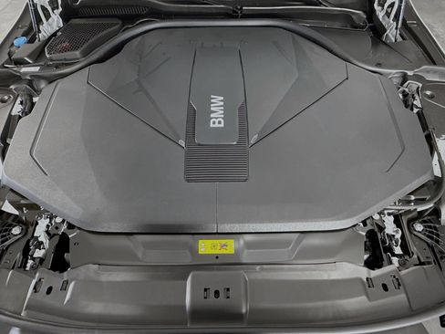 New 2026 BMW i5 eDrive40 RWD image 32
