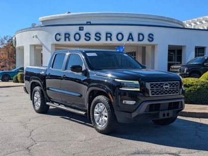Used 2022 Nissan Frontier SV w/ SV Premium Package