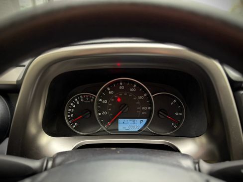 Used 2016 Toyota RAV4 LE FWD image 9