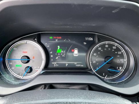 Used 2021 Toyota Venza XLE image 25