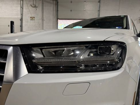 Used 2017 Audi Q7 3.0T Premium Plus AWD/4WD image 9