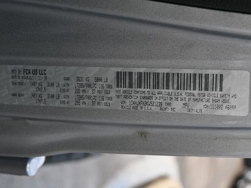 Used 2019 Jeep Wrangler Unlimited Rubicon image 17