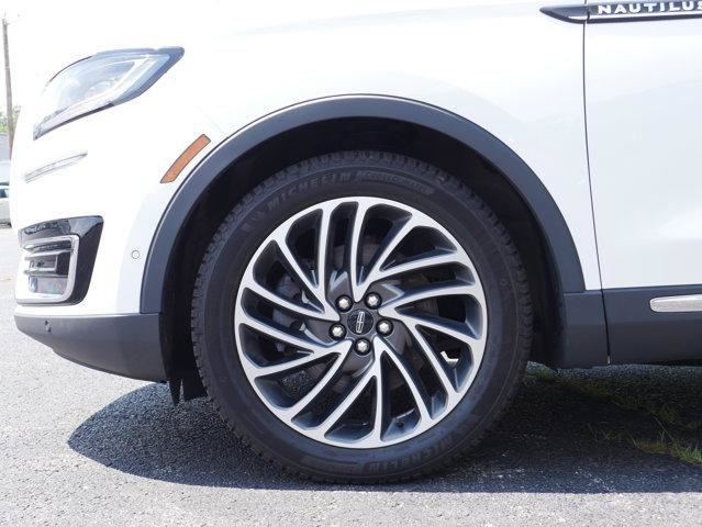 Used 2020 Lincoln Nautilus Reserve w/ Equipment Group 201A AWD/4WD image 12