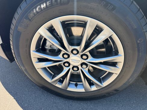 Used 2022 Cadillac XT5 Premium Luxury w/ Technology Package FWD image 26