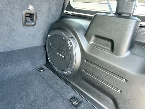 Used 2022 Jeep Wrangler Unlimited Rubicon 4xe w/ Dual Top Group AWD/4WD image 30