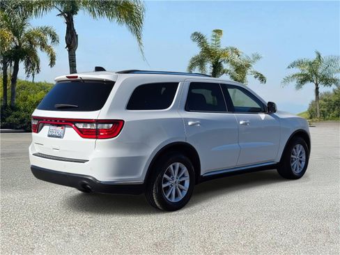 Certified 2020 Dodge Durango SXT image 4