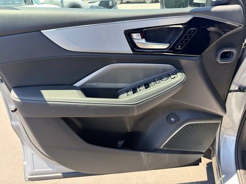 Certified 2026 Acura MDX FWD w/ Technology Package image 12