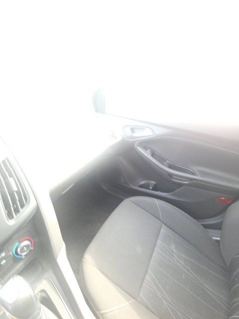 Used 2015 Ford Focus SE FWD image 17