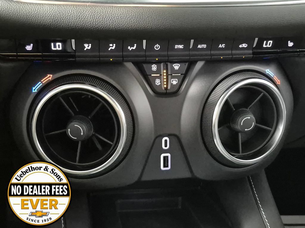 New 2026 Chevrolet Blazer LT w/ Convenience Package FWD image 21