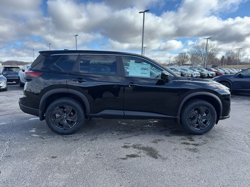 New 2026 Nissan Rogue SV AWD/4WD image 4