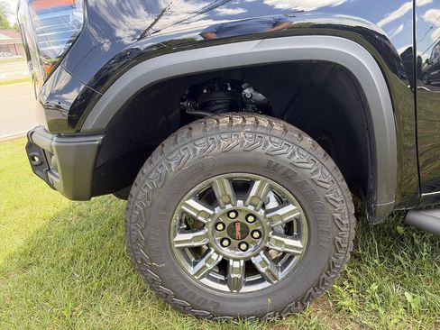 New 2026 GMC Sierra 1500 AT4X AWD/4WD image 15