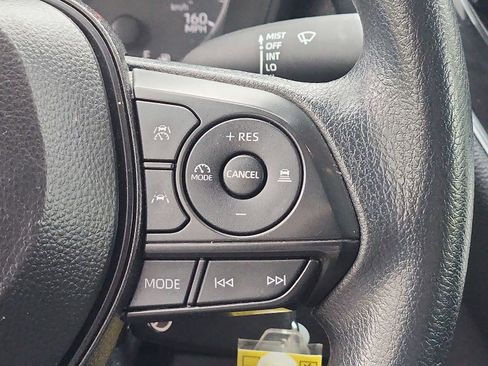 Used 2024 Toyota Corolla LE FWD image 21