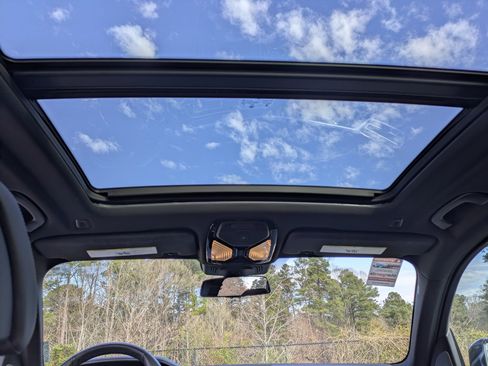 Used 2021 BMW X5 xDrive45e w/ Premium Package image 23