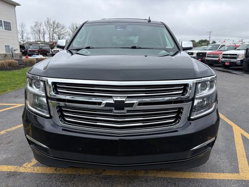 Used 2017 Chevrolet Tahoe Premier AWD/4WD image 3