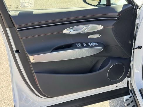 New 2026 Genesis GV70 2.5T Sport Prestige AWD/4WD image 26