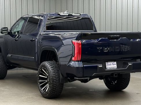 Used 2025 Toyota Tundra Platinum AWD/4WD image 3