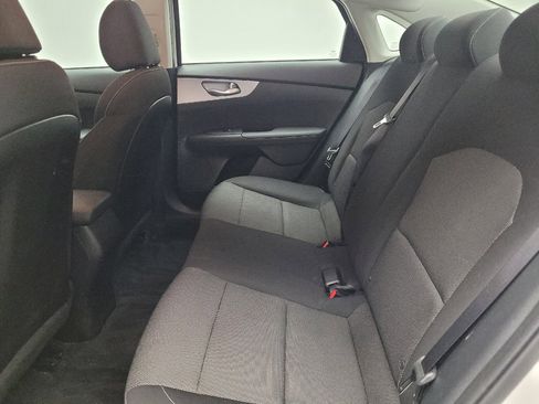 Used 2024 Kia Forte LXS w/ LXS Technology Package FWD image 18