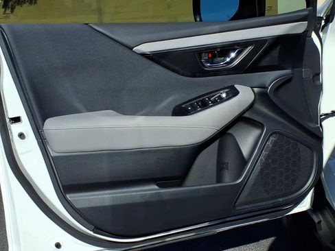 Certified 2025 Subaru Outback Premium w/ Popular Package #1A image 23