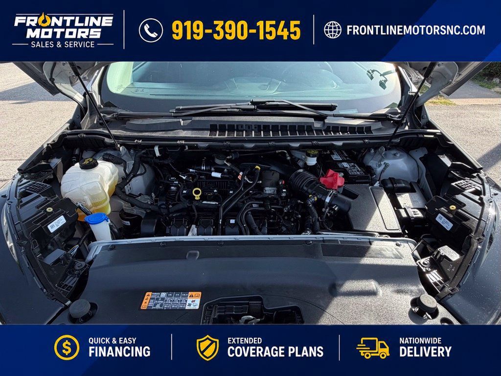 Used 2020 Ford Edge SE FWD image 3