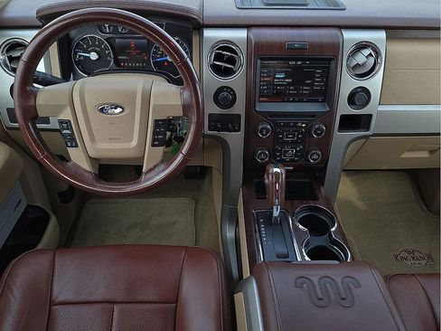 Used 2014 Ford F150 King Ranch w/ King Ranch Luxury Package image 10