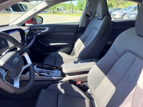 Used 2025 Audi A5 2.0T Premium Plus w/ Premium Plus AWD/4WD image 7
