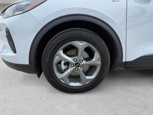 Used 2025 Ford Escape ST-Line image 23