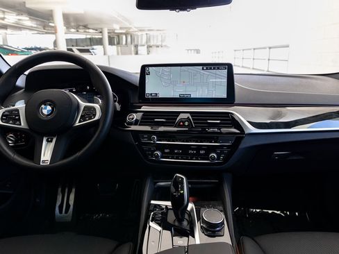 Certified 2023 BMW 540i w/ M Sport Package image 12