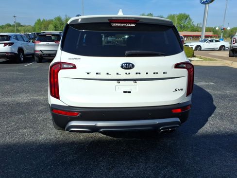 Used 2020 Kia Telluride S FWD image 4