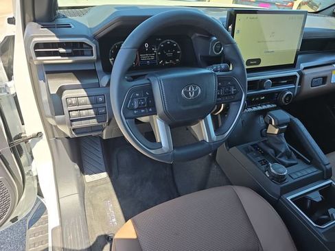 New 2026 Toyota 4Runner Limited AWD/4WD image 16