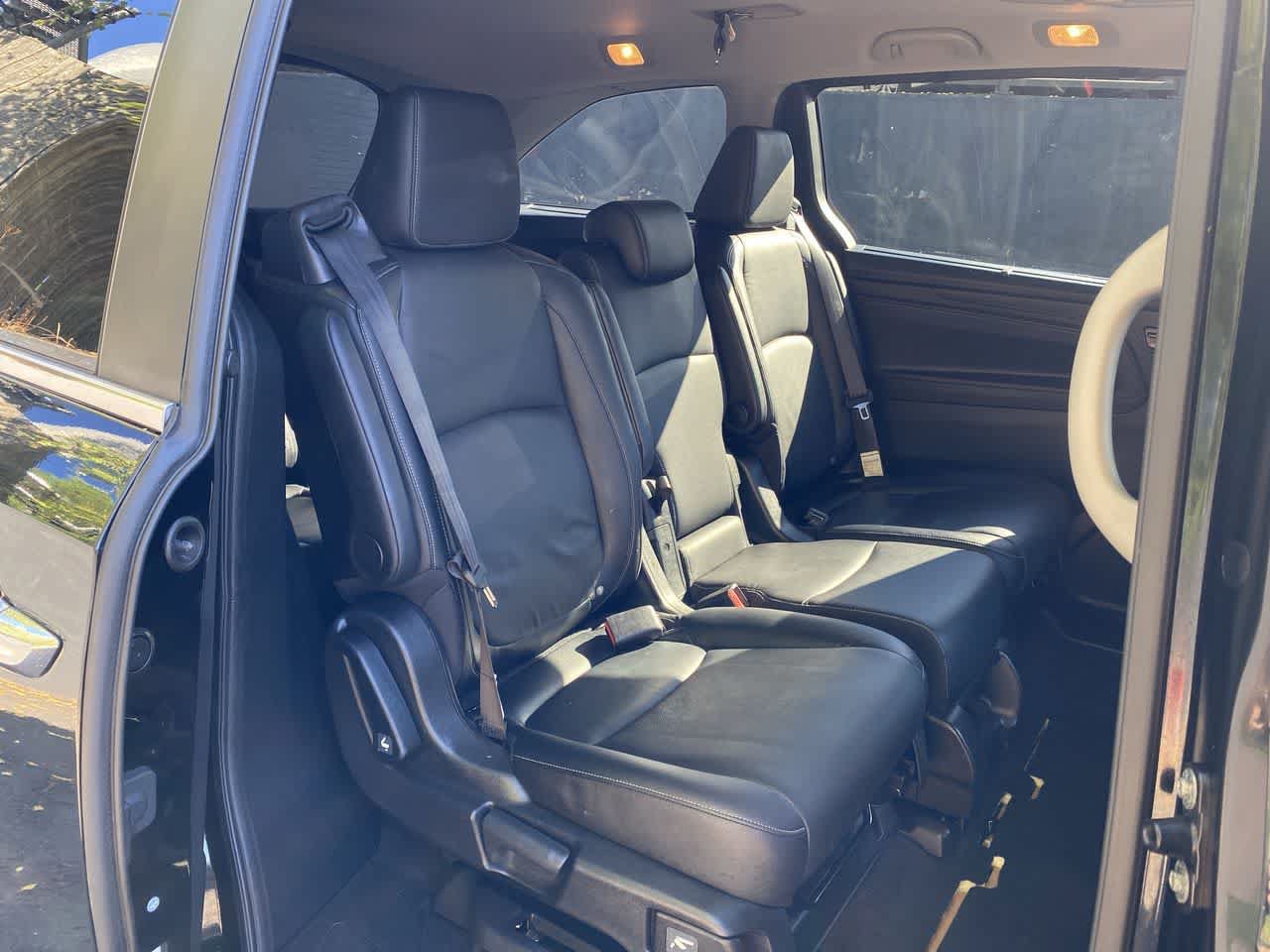 Used 2024 Honda Odyssey Touring image 17