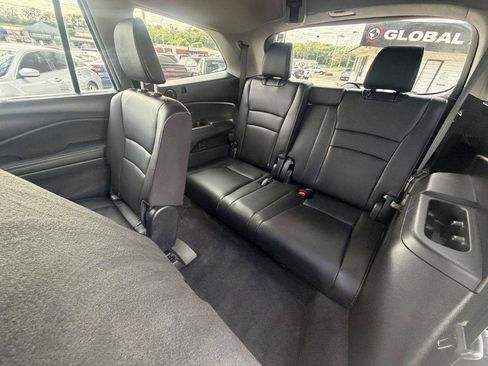 Used 2019 Honda Pilot EX-L image 11