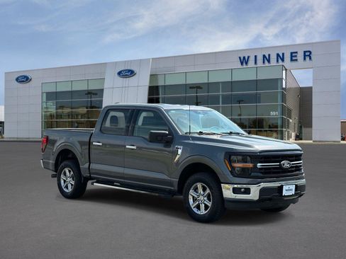 Used 2025 Ford F150 XLT w/ Equipment Group 301A Standard AWD/4WD image 5