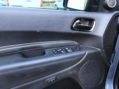 Used 2020 Dodge Durango R/T w/ Blacktop Package image 9