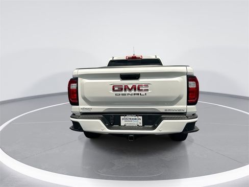 New 2025 GMC Canyon Denali image 7