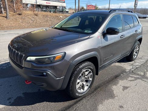 Used 2022 Jeep Cherokee Trailhawk w/ Sound & Nav Group image 7