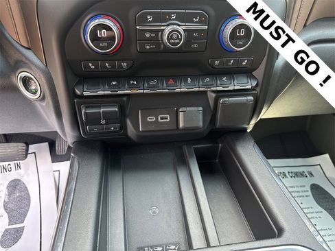 Used 2021 Chevrolet Silverado 1500 High Country image 25