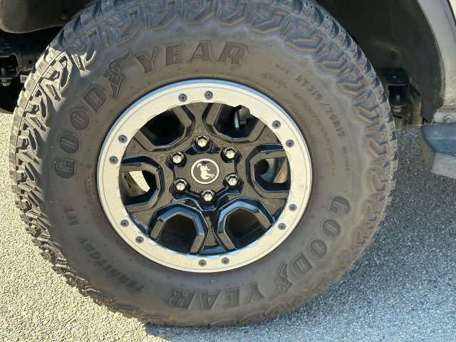Used 2023 Ford Bronco Outer Banks w/ Sasquatch Package AWD/4WD image 16