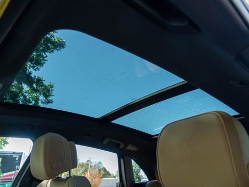 New 2026 Porsche Macan Turbo image 33