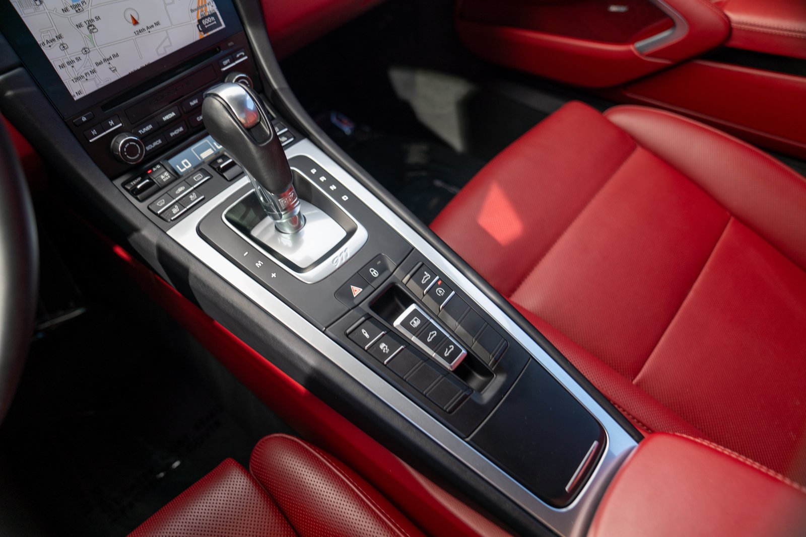 Certified 2018 Porsche 911 Carrera S RWD image 20