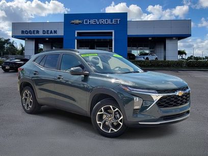 Used 2025 Chevrolet Trax LT