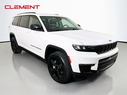 Used 2023 Jeep Grand Cherokee L Limited AWD/4WD image 4