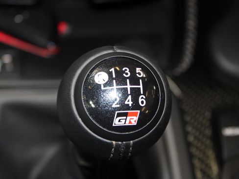 Certified 2025 Toyota Supra RWD image 32