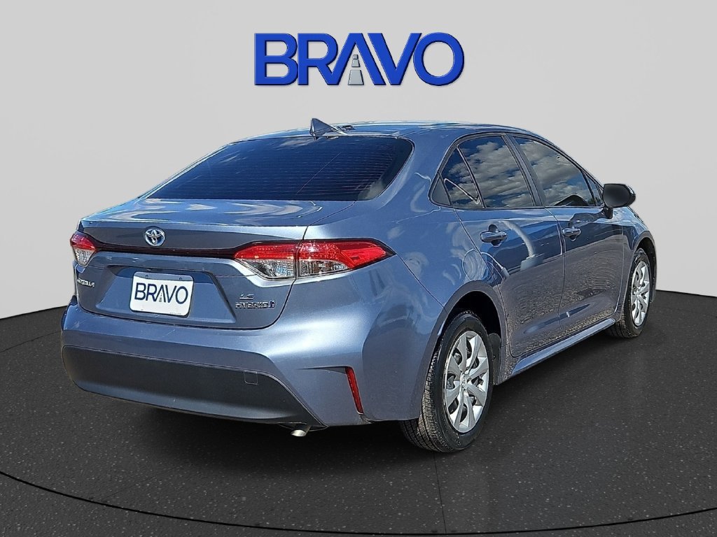Used 2024 Toyota Corolla LE FWD image 4