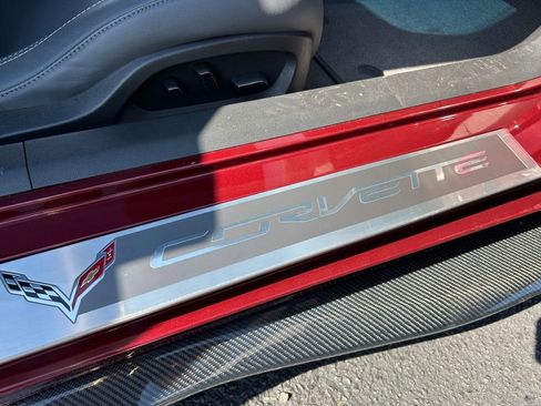 Used 2016 Chevrolet Corvette Z06 w/ 3LZ Preferred Equipment Group RWD image 24