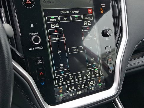 Used 2023 Subaru Outback Limited image 16